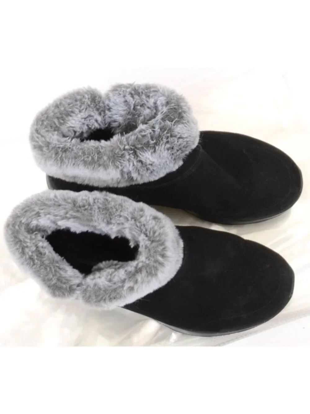 Skechers Air-Cooled Goga Mat GoWalk Boot Suede Faux Fur Ankle Bootie Winter Sz 8
